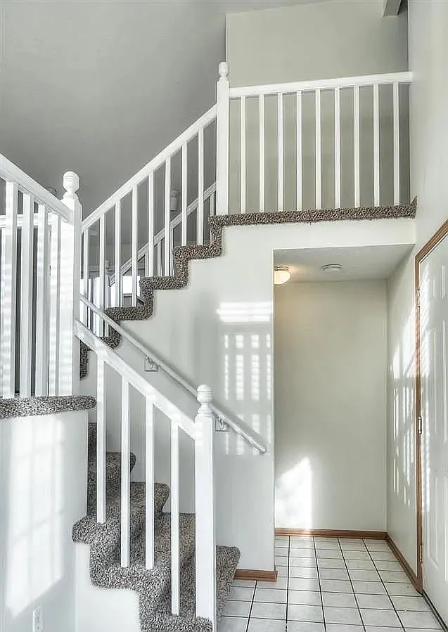 3 bed, 1764 sqft, $2,050 — Photo 3