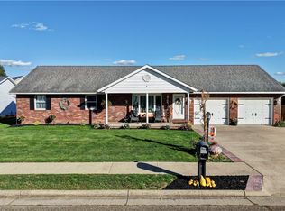 471 Snazzy Cir SW, New Philadelphia, OH 44663
