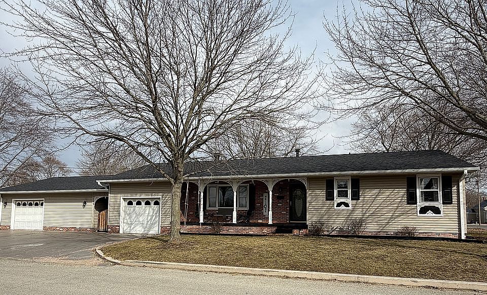 1st image of 1202 7th St