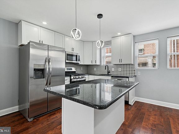 2nd image of 6631 Guyer Ave