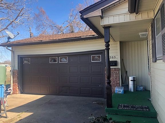 3rd image of 1303 Bradbary Ln