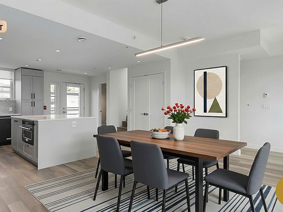 5th image of 525 E 2nd St #424