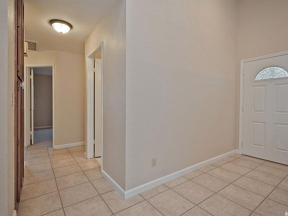 3rd image of 3781 Santa Ynez Ave