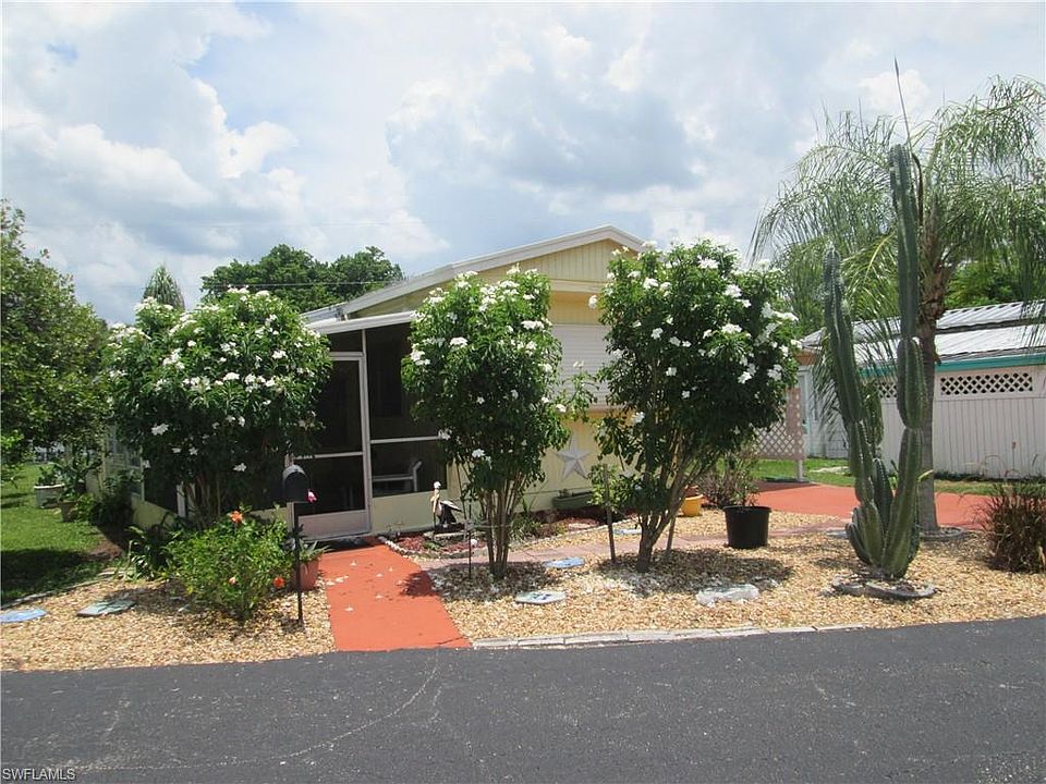 1st image of 218 Lamplighter Ln