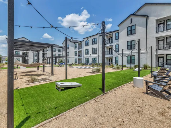 The Peri on Westheimer