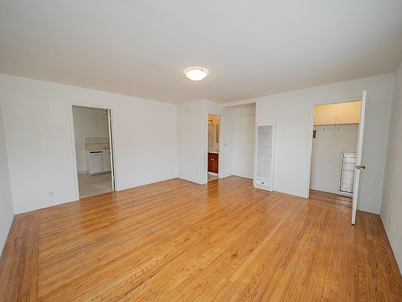 3rd image of 1811 6th Ave #1