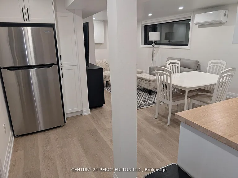 171 Sloane Ave — Photo 9