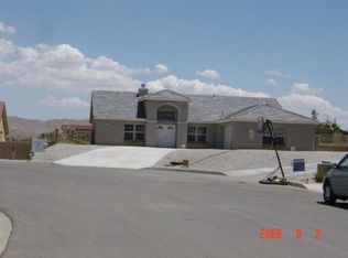 57297 Selecta Ave, Yucca Valley, CA 92284