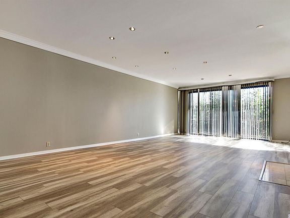 5th image of 4454 Ventura Canyon Ave APT 207