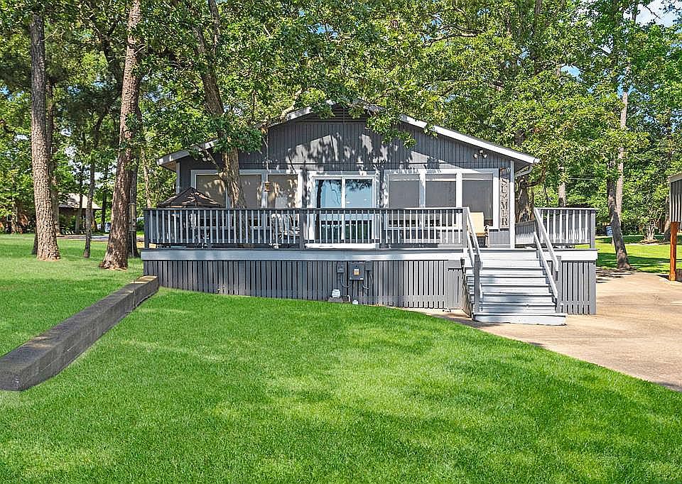Lakefront deck