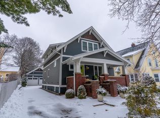 2246 Hollister Ave, Madison, WI 53726