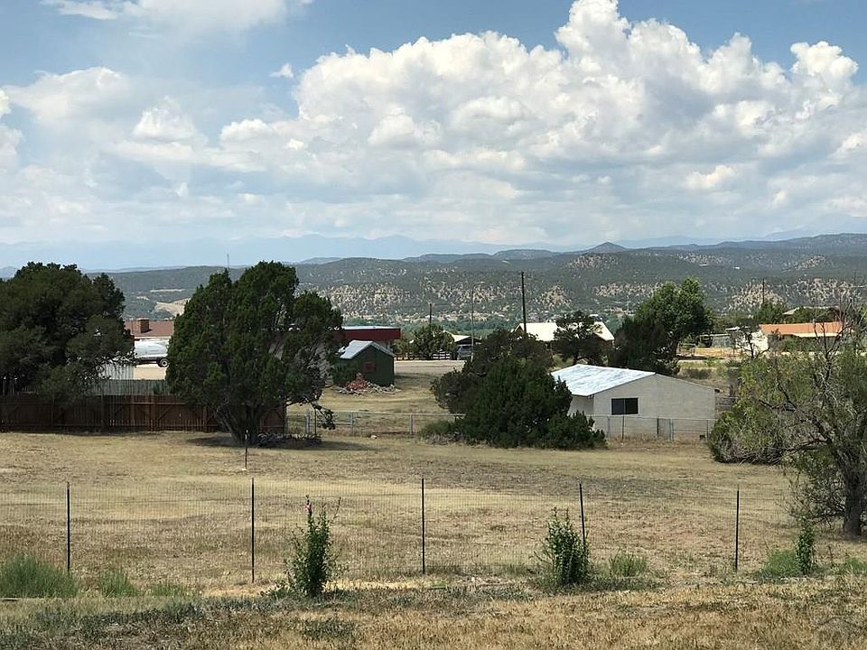 2nd image of 127 Saddle Rd