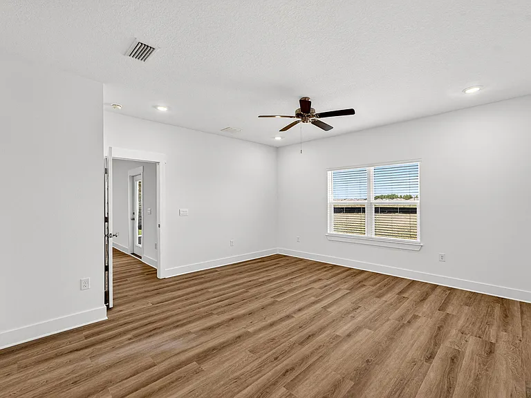 36 Gray Owl Dr E — Photo 16
