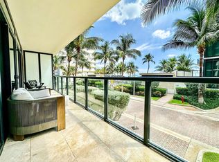 2101 S Surf Rd, Hollywood, FL 33019