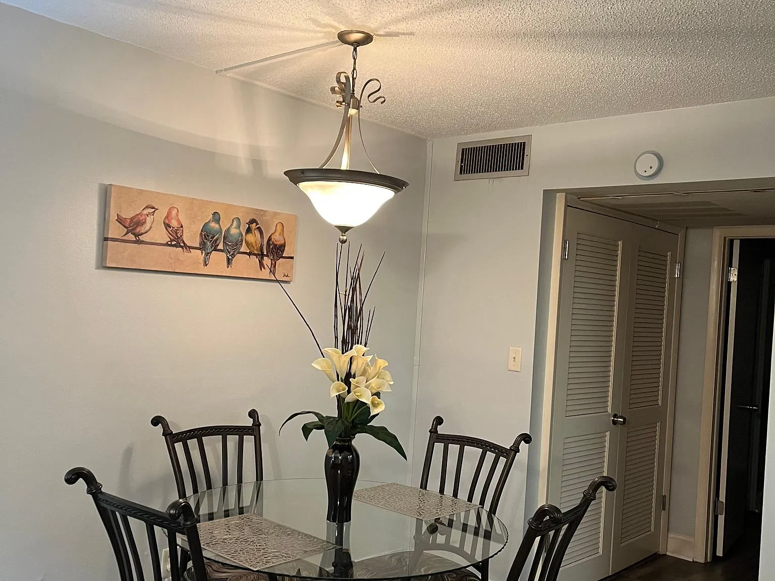 4801 Airport Rd — Photo 3