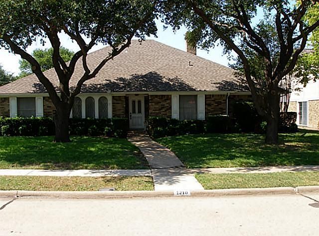 1st image of 1210 Grassmere Dr