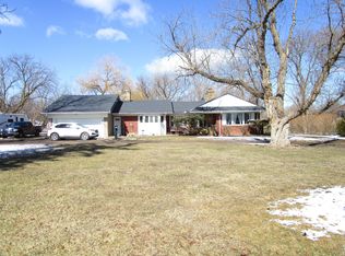 32060 W Ten Mile Rd, Farmington Hills, MI 48336