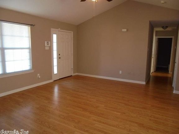 4th image of 19 Elk Bear Ln