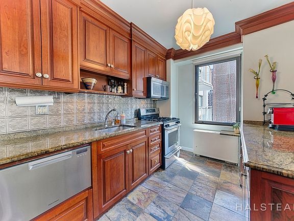 2nd image of 1084 2nd Ave #9B