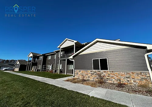 1614 Keanan Ln Photo 1