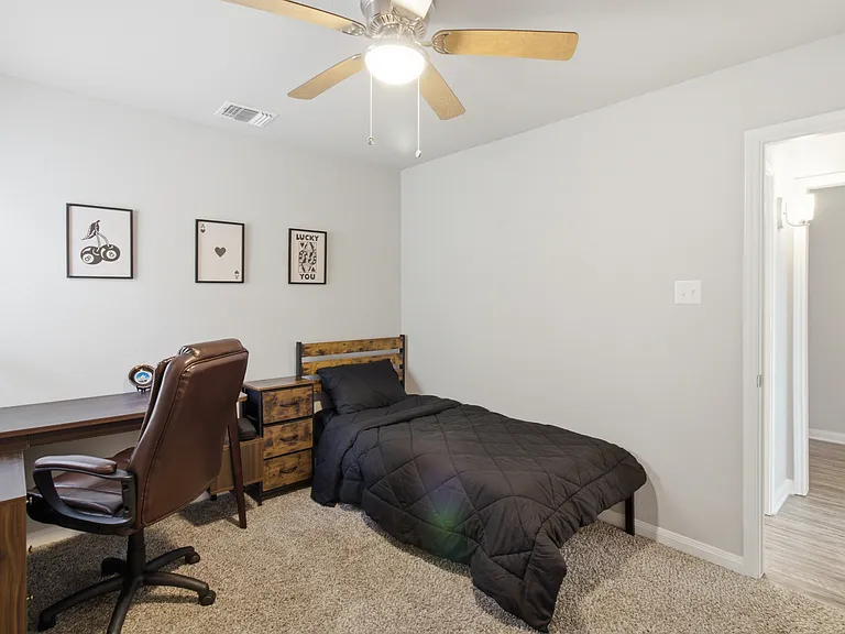 1207 Amber Dawn Dr — Photo 14