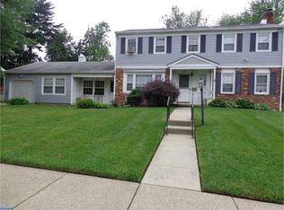 1007 Roumfort Ave, Cherry Hill, NJ 08034