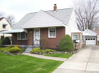 92 Kemp Ave, Cheektowaga, NY 14225