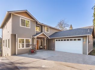 1328 S Lake Roesiger Rd, Snohomish, WA 98290