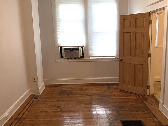 4th image of 739 Springfield Ave