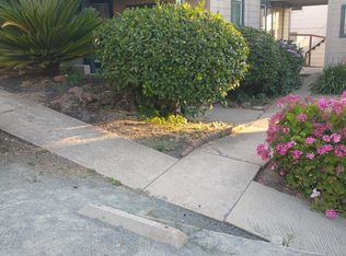 432 Bay St, Crockett, CA 94525