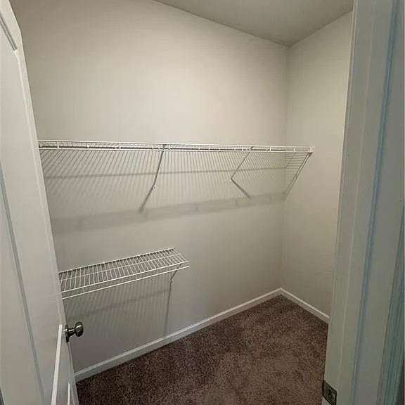 719 Saffron Blvd — Photo 8