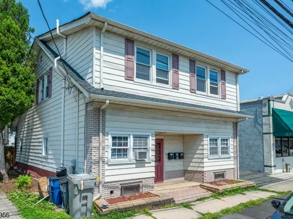 106 Broughton Ave Floor 2, Bloomfield, NJ 07003