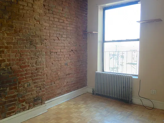 Rented by Bohemia Realty Group | media 28