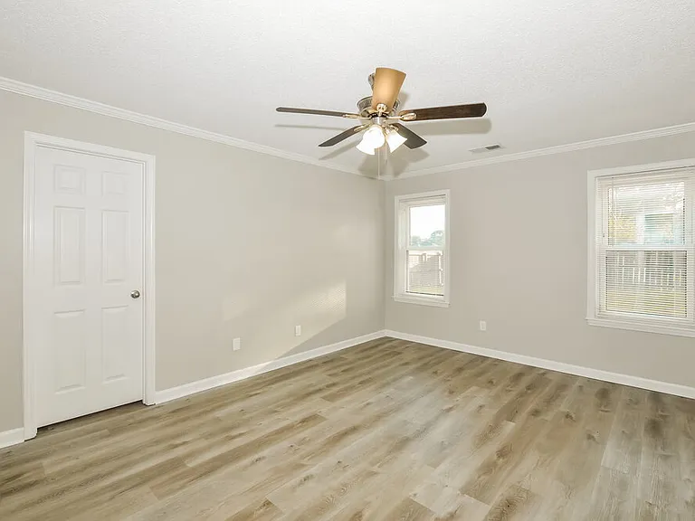 5237 Sea Horse Dr — Photo 12