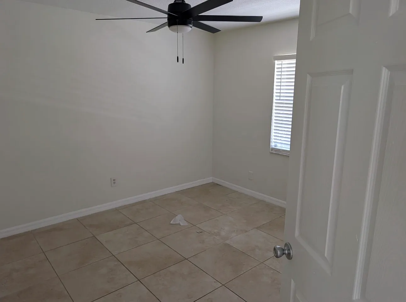 2 bed, 850 sqft, $1,800 — Photo 4