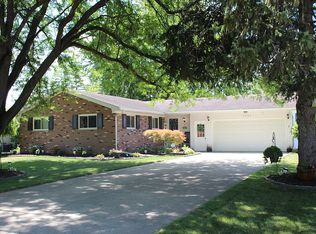 2885 Clayburn Rd, Saginaw, MI 48603