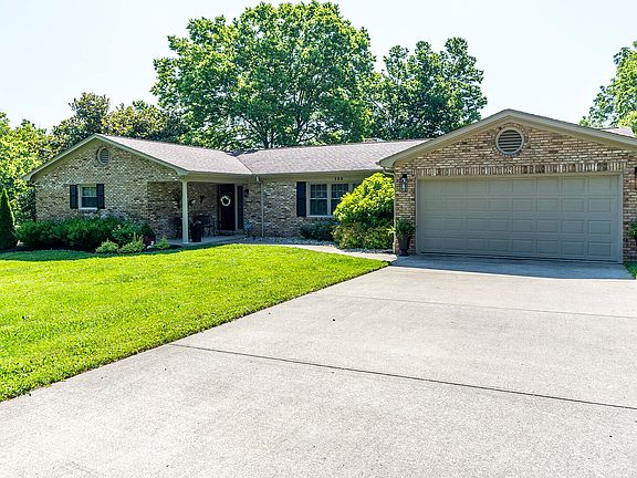 2nd image of 132 Carolyn Ln