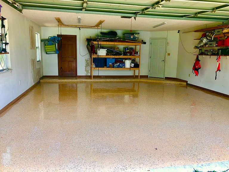 1626 Hollingsworth Crk — Photo 32