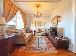 32-17 37th St #9, Astoria, NY 11103