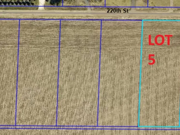 1382 220th St #5, Sergeant Bluff, IA 51054