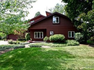 696 Kenilworth Ave, Glen Ellyn, IL