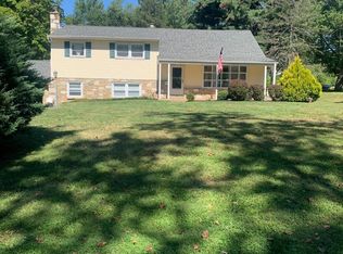 1380 Harris Rd, Dresher, PA 19025