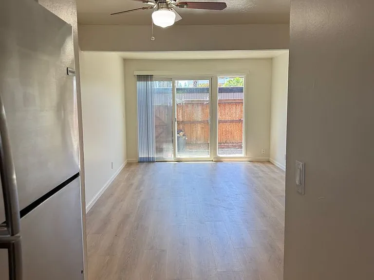 500 Russell Avenue — Photo 6