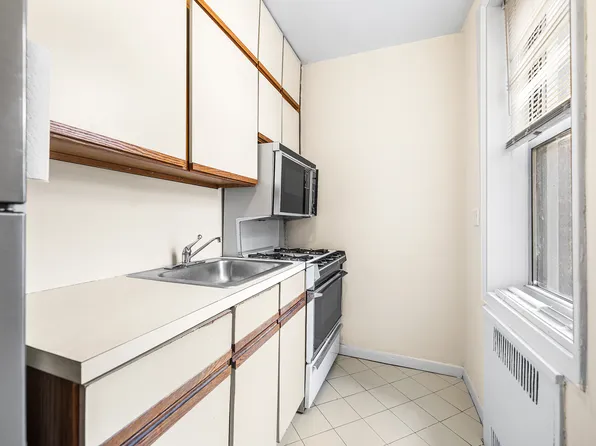 65-74 Saunders Street image 8 of 21