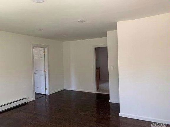 2nd image of 16 Westbury Dr