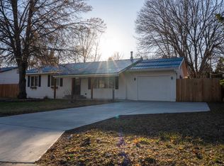 717 N Monroe Ave, Sandpoint, ID 83864
