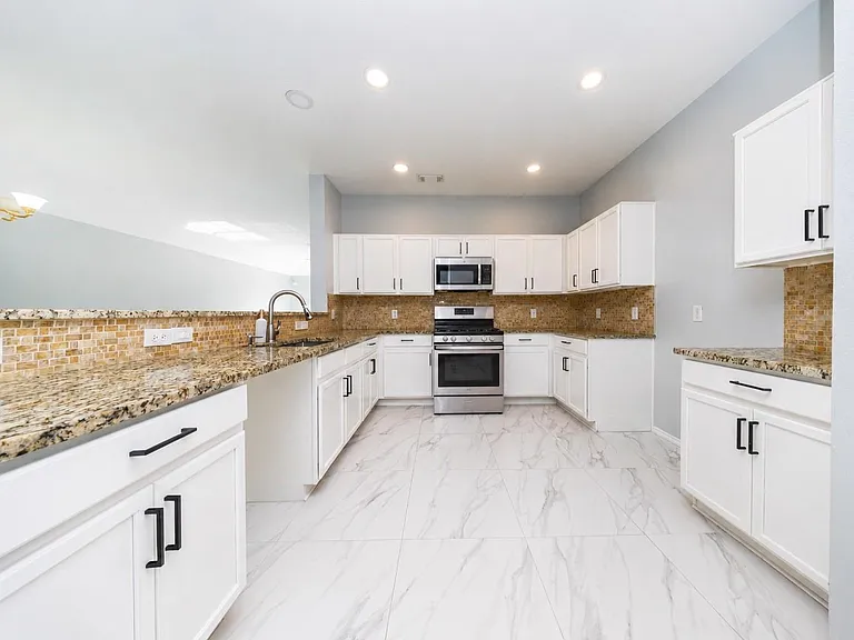2203 Mountain Ranch Dr — Photo 9