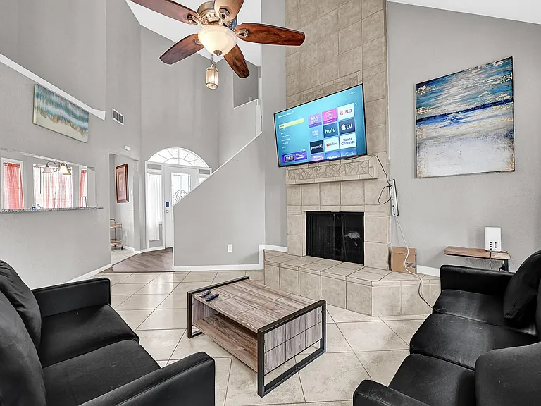 4510 Beechcraft St — Photo 6