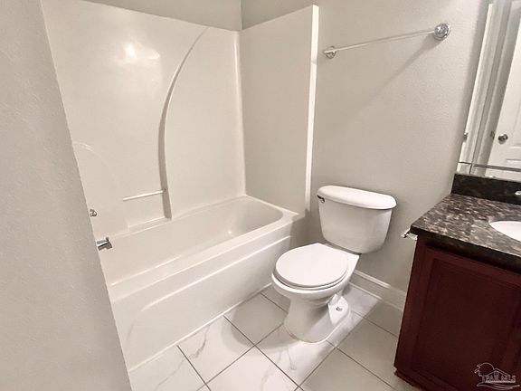 5th image of 8431 Ferlon Ave #8431