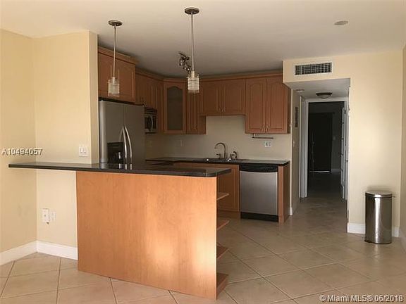 3rd image of 4011 Meridian Ave Unit 47